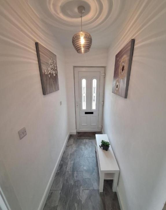 Beautiful 2 Bedroom Annexe In Popular Town Location Narberth Exterior foto