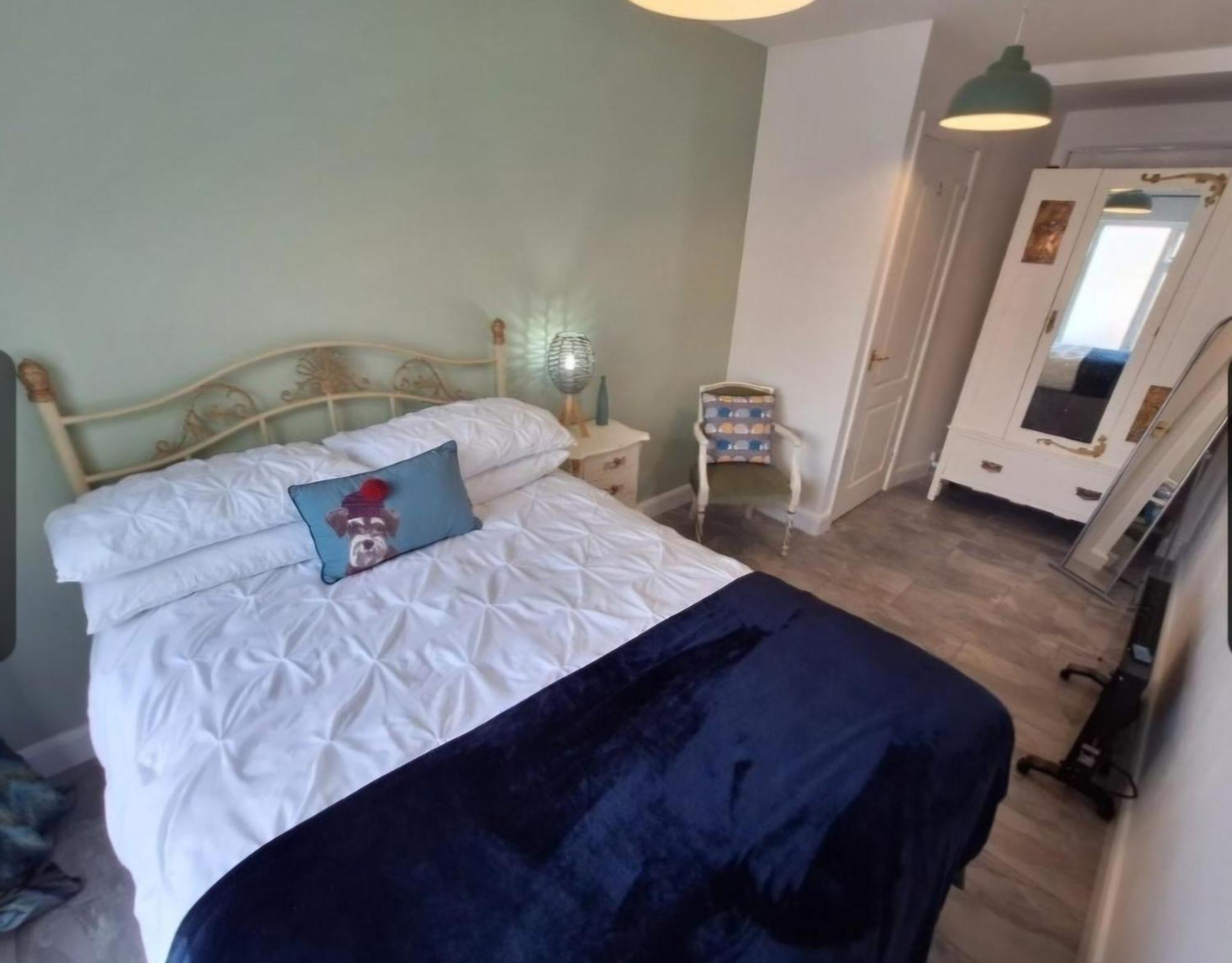 Beautiful 2 Bedroom Annexe In Popular Town Location Narberth Exterior foto